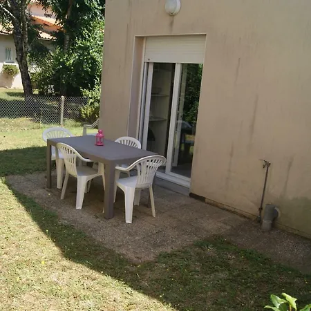 Petite Maison Avec Terrasse Au Calme Prázdninový dům Chasseneuil-du-Poitou